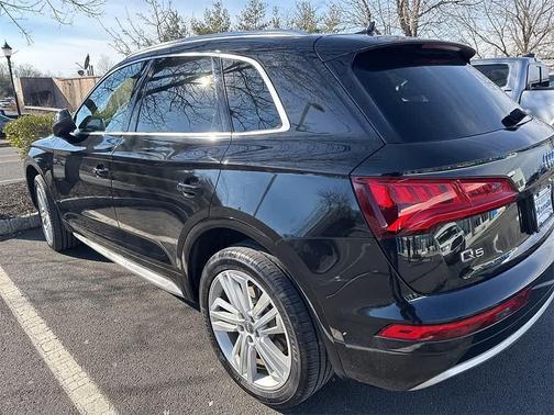 2018 Audi Q5 2.0T Premium Plus