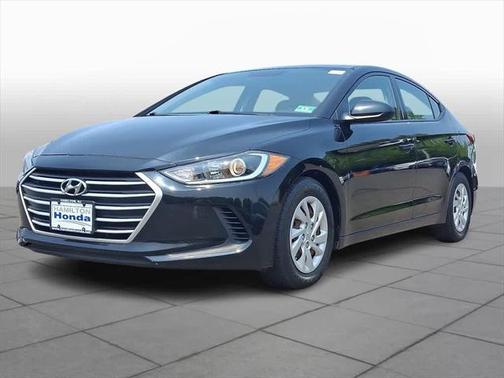 2018 Hyundai ELANTRA SE