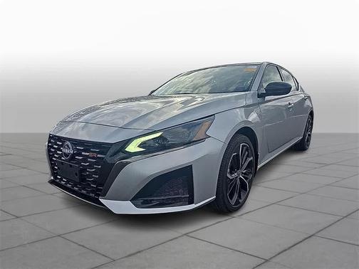 2023 Nissan Altima SR Intelligent AWD