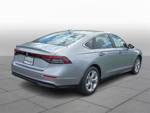 2025 Honda Accord LX 1.5T