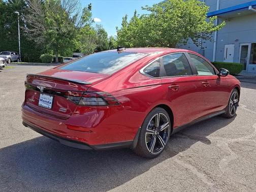 2025 Honda Accord Hybrid Base