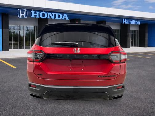 Radiant Red Metallic II 2026 Honda Pilot Black Edition