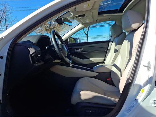 2023 Honda Accord Hybrid Base