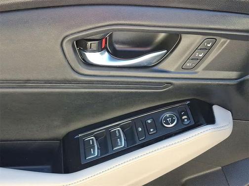 2023 Honda Accord Hybrid Base