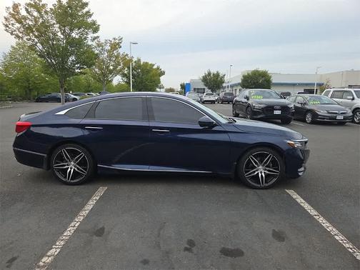 2018 Honda Accord Touring 2.0T