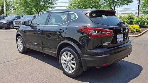 2022 Nissan Rogue Sport S