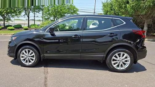 2022 Nissan Rogue Sport S