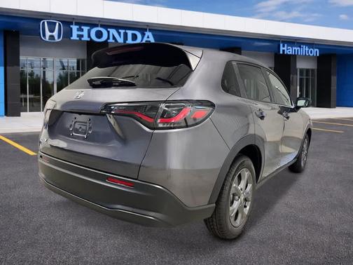 Modern Steel Metallic 2027 Honda HR-V LX