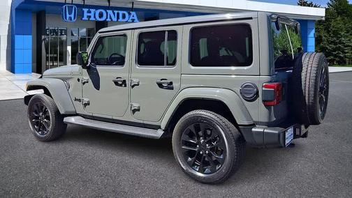 Sting-Gray Clearcoat 2021 Jeep Wrangler Willys