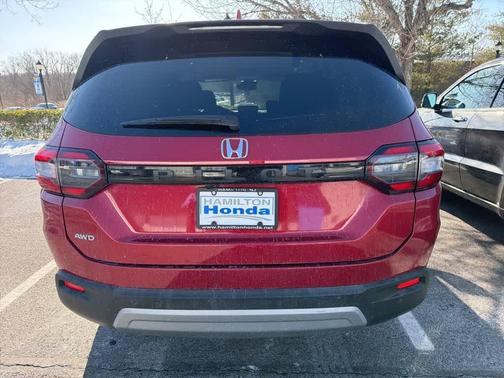 2023 Honda Pilot AWD EX-L 8 Passenger