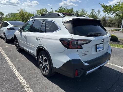 2022 Subaru Outback Touring