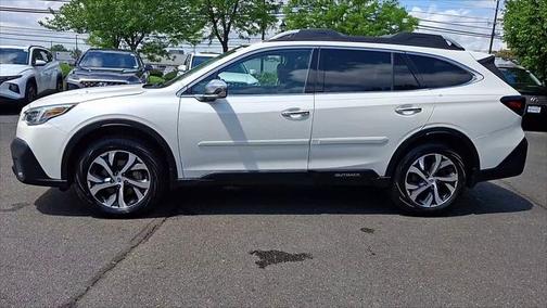 2022 Subaru Outback Touring