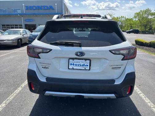 2022 Subaru Outback Touring