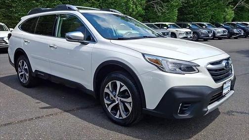 2022 Subaru Outback Touring