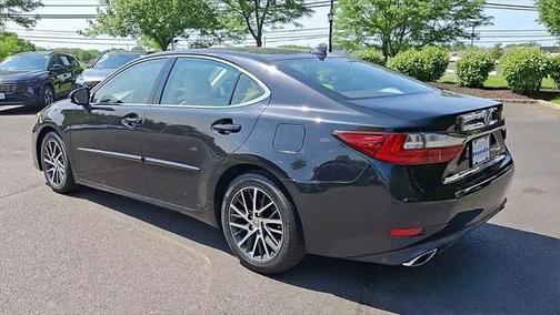 2017 Lexus ES 350 Base