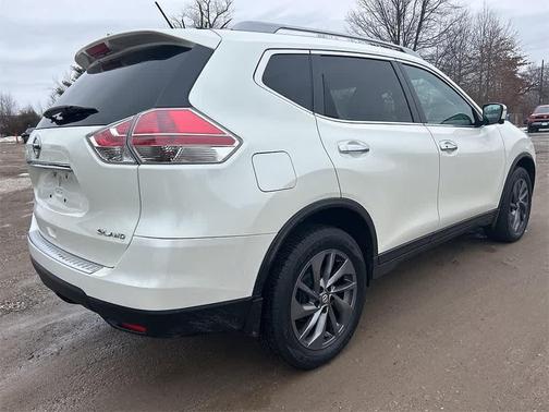 2016 Nissan Rogue SL
