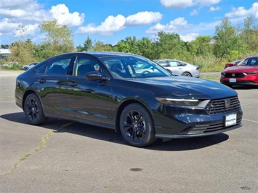 2025 Honda Accord Sport SE 1.5T