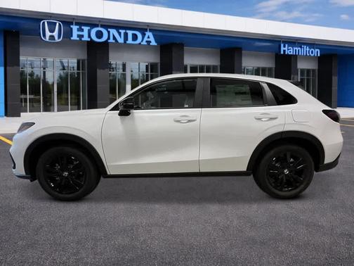 Platinum White Pearl 2027 Honda HR-V Sport