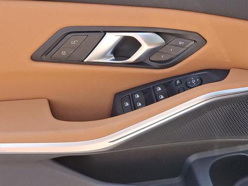 2024 BMW 330 i xDrive