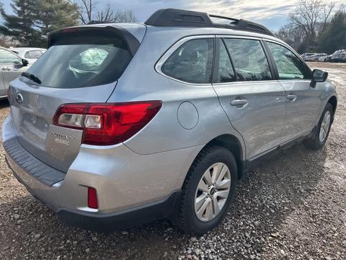 2017 Subaru Outback 2.5i