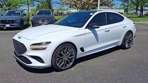 2022 Genesis G70 3.3T AWD