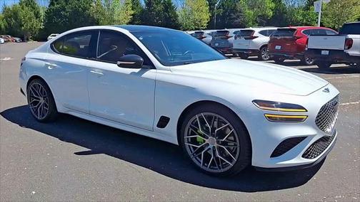2022 Genesis G70 3.3T AWD