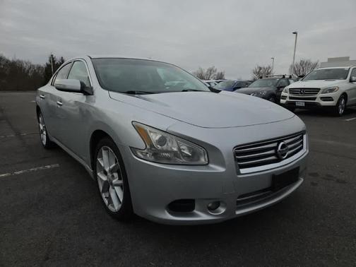 2014 Nissan Maxima SV