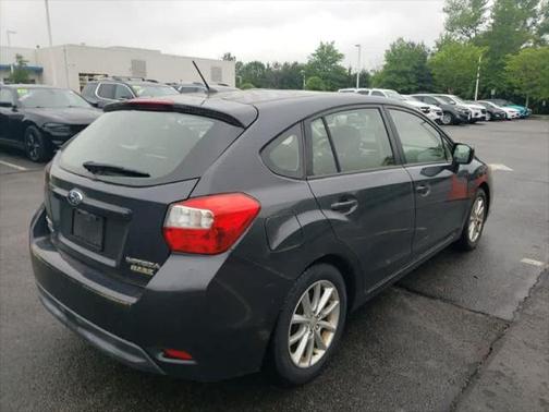 2013 Subaru Impreza 2.0i Premium