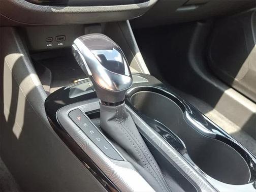 2024 Buick Envista Sport Touring FWD