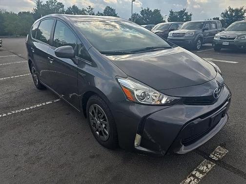 2017 Toyota Prius v Four