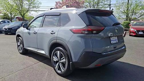 2021 Nissan Rogue SL
