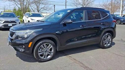 2022 Kia Seltos S
