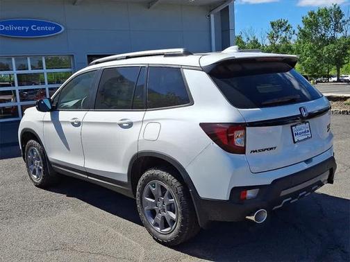 2025 Honda Passport AWD TrailSport