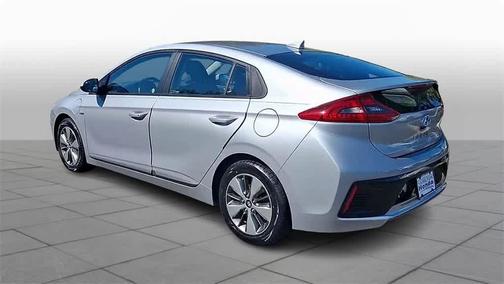 2019 Hyundai IONIQ Plug-In Hybrid Base