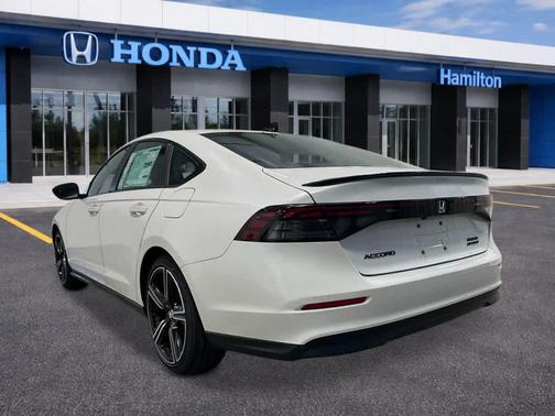 Platinum White Pearl 2026 Honda Accord Hybrid Sport