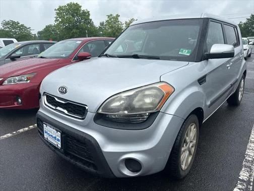 2012 Kia Soul +