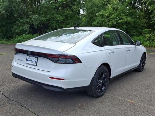 2025 Honda Accord Sport SE 1.5T