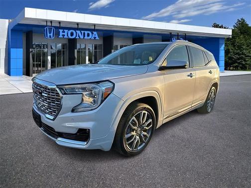 2022 GMC Terrain Denali