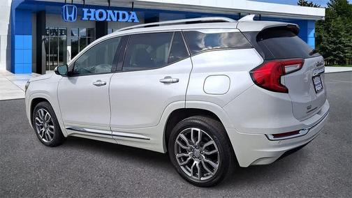 2022 GMC Terrain Denali