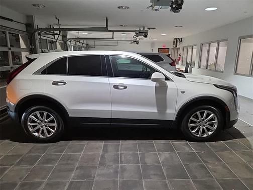 2019 Cadillac XT4 Luxury