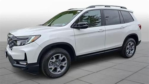 2023 Honda Passport AWD TrailSport
