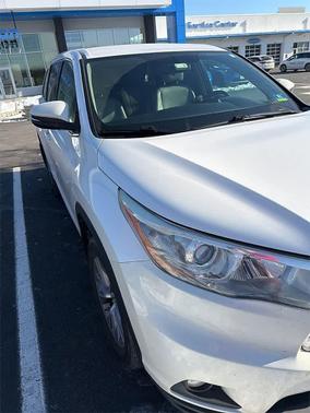 2016 Toyota Highlander LE Plus