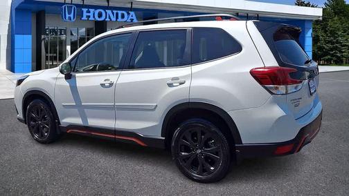 Crystal White Pearl 2024 Subaru Forester Sport