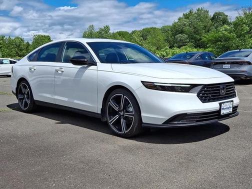 2025 Honda Accord Hybrid Base