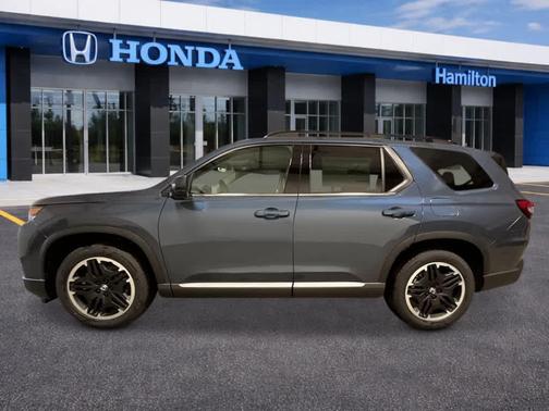Smoke Blue Pearl 2026 Honda Pilot Touring 8-Passenger
