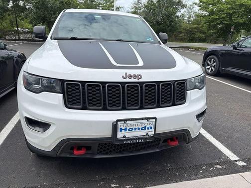 Bright White Clearcoat 2018 Jeep Grand Cherokee Trailhawk