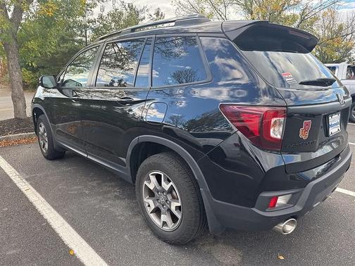 2022 Honda Passport AWD TrailSport