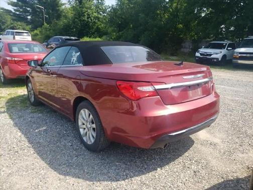 2011 Chrysler 200 Touring