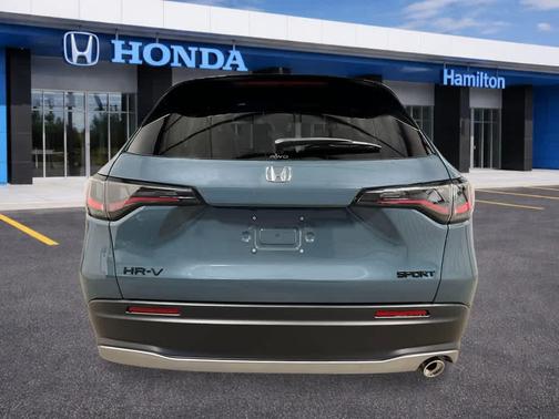Nordic Forest Pearl 2027 Honda HR-V Sport