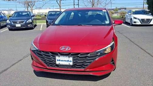 2021 Hyundai ELANTRA SEL